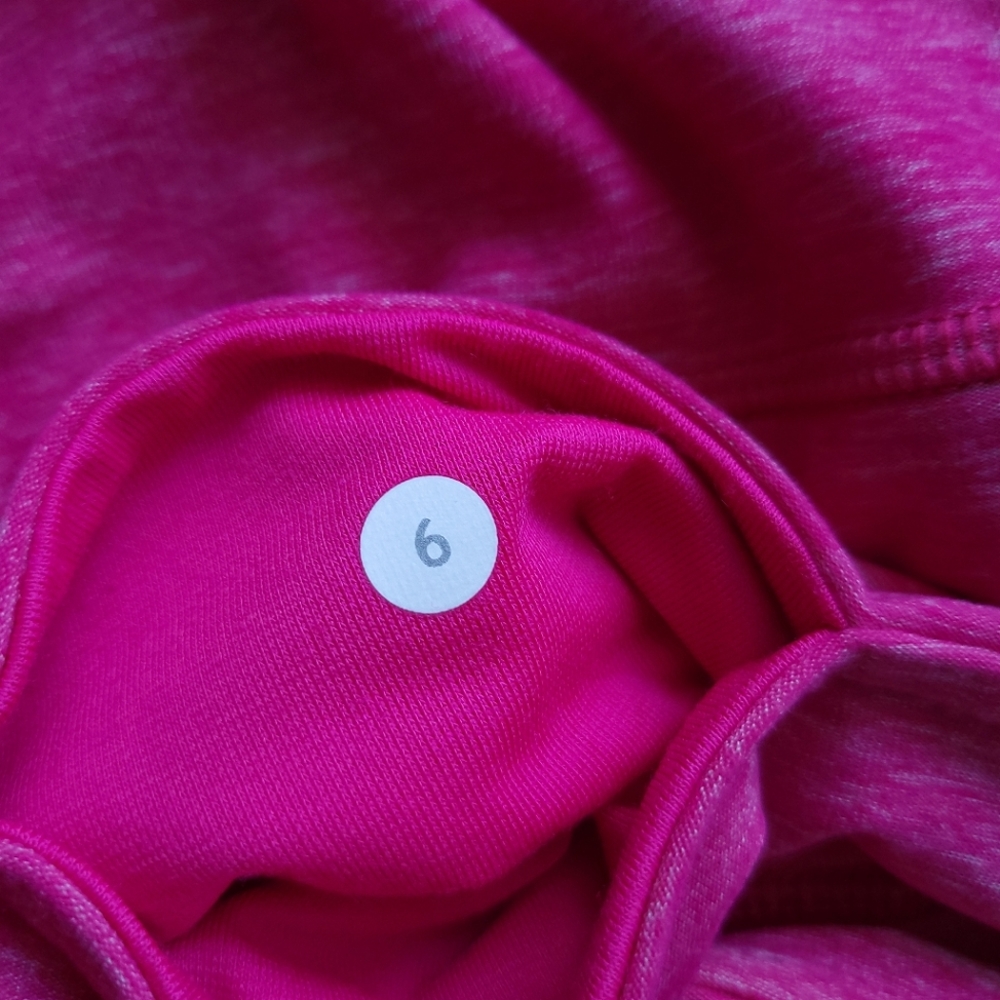 🍋Like New Lululemon Wunder Under Crop II - Picture 10 of 12